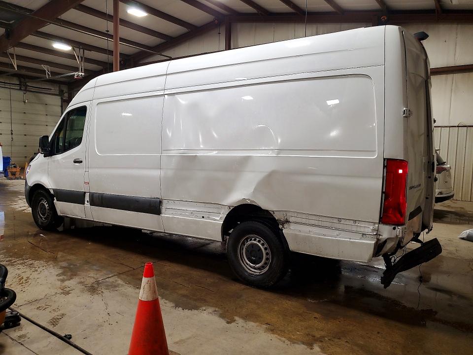 69431876 :رقم المزاد ، W1Y4NCHY7PT125595 vin ، 2023 Mercedes-benz Sprinter مزاد بيع