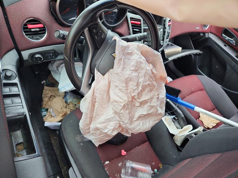 70189696 :رقم المزاد ، 1G1PC5SB2E7394352 vin ، 2014 Chevrolet Cruze مزاد بيع