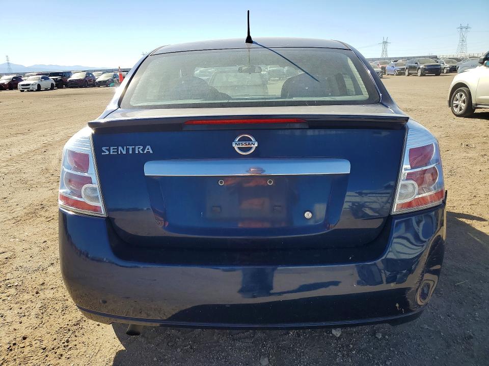 Продажа на аукционе авто 2011 Nissan Sentra, vin: 3N1AB6AP8BL697102, номер лота: 70379736