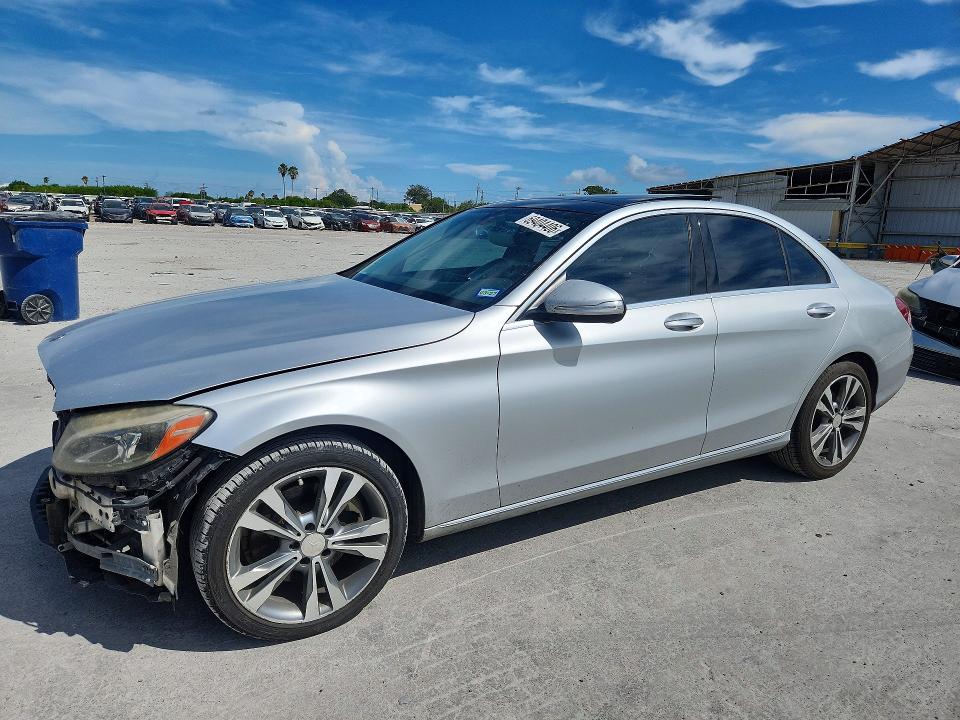69404406 :رقم المزاد ، 55SWF4KB5FU017478 vin ، 2015 Mercedes-benz C مزاد بيع