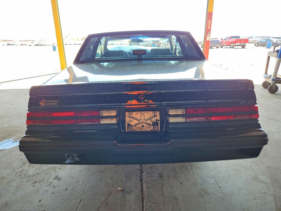 67135806 :رقم المزاد ، 1G4GJ1175HP457267 vin ، 1987 Buick Regal مزاد بيع