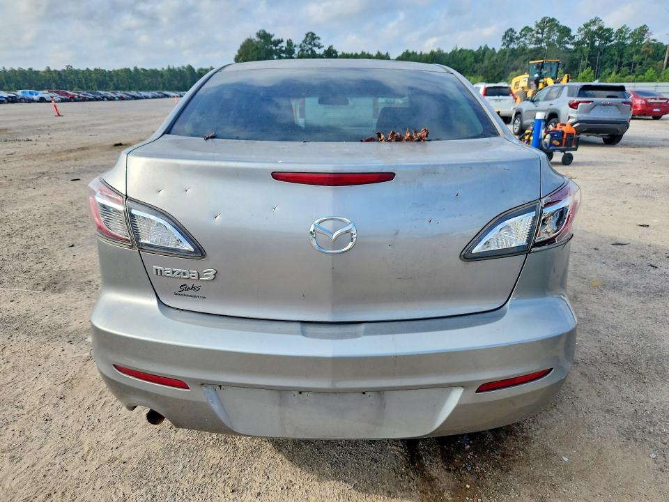 69037146 :رقم المزاد ، JM1BL1TF5D1804266 vin ، 2013 Mazda 3 مزاد بيع