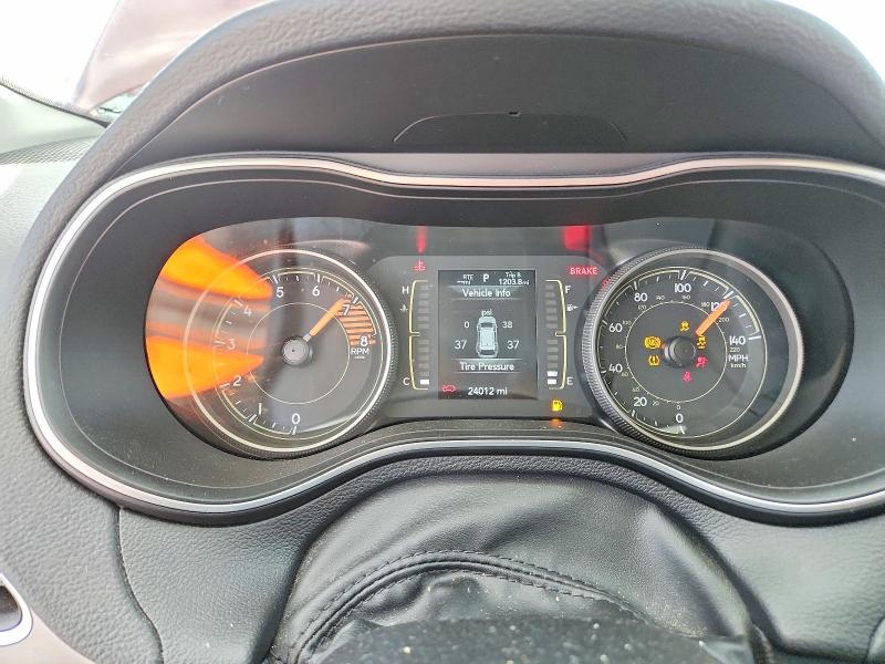 68772746 :رقم المزاد ، 1C4PJMMX6MD241585 vin ، 2021 Jeep Cherokee مزاد بيع