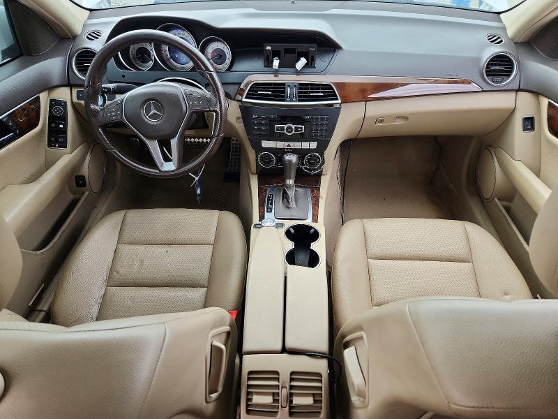 Продажа на аукционе авто 2014 Mercedes-benz C, vin: WDDGF4HB6EA941230, номер лота: 67180206