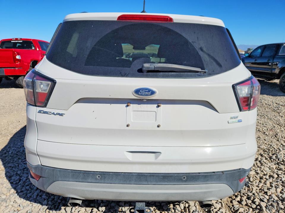 Продаж на аукціоні авто 2017 Ford Escape, vin: 1FMCU9G90HUD85618, номер лоту: 69012026
