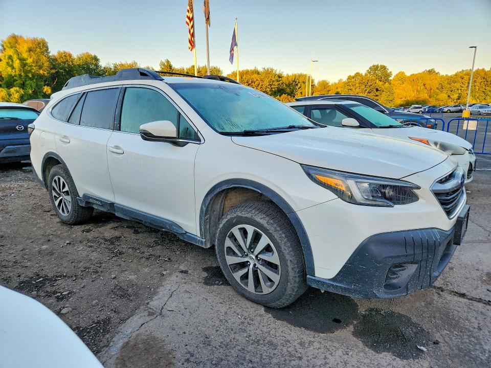 68125506 :رقم المزاد ، 4S4BTADC4N3175332 vin ، 2022 Subaru Outback مزاد بيع