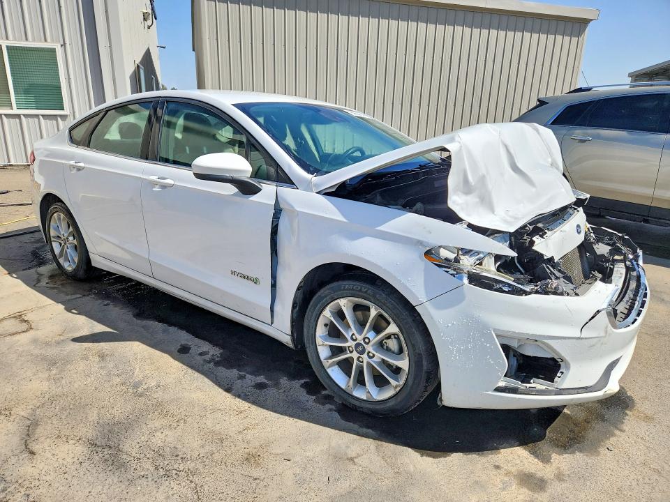 Продажа на аукционе авто 2019 Ford Fusion, vin: 3FA6P0LU3KR207771, номер лота: 69643416