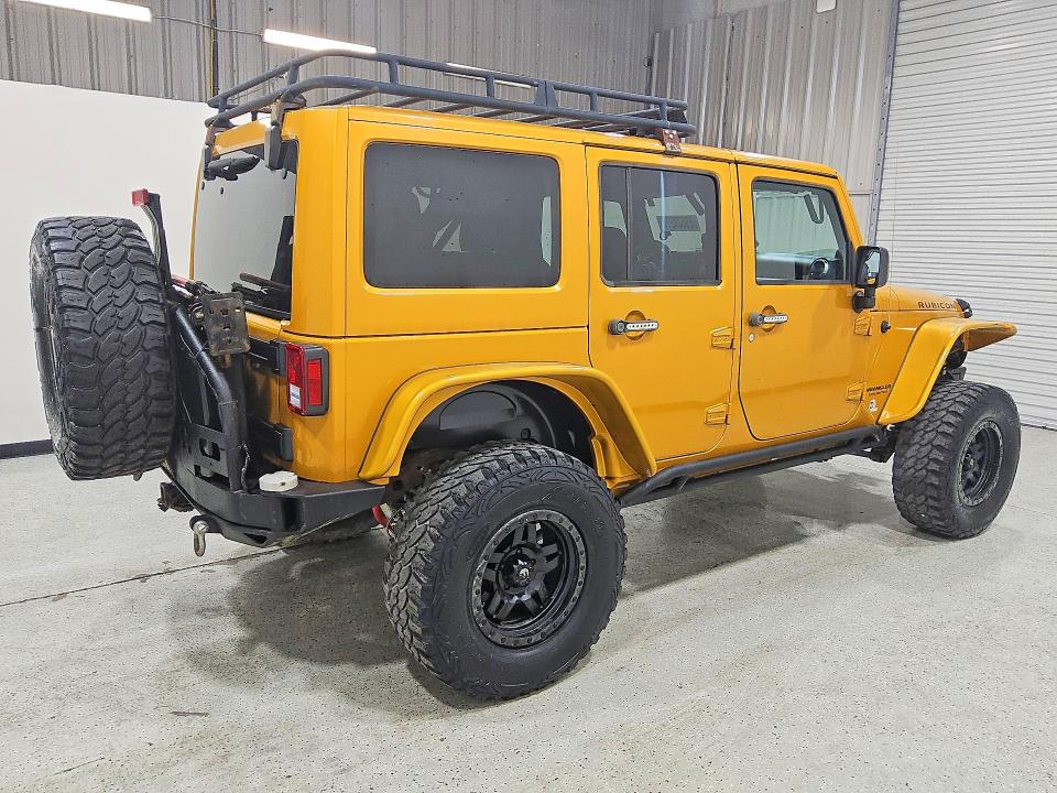 69538276 :رقم المزاد ، 1C4BJWFG1EL318504 vin ، 2014 Jeep Wrangler Unlimited مزاد بيع