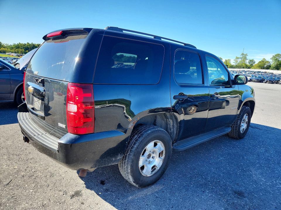 68676286 :رقم المزاد ، 1GNFK13099R222770         vin ، 2009 Chevrolet Tahoe مزاد بيع