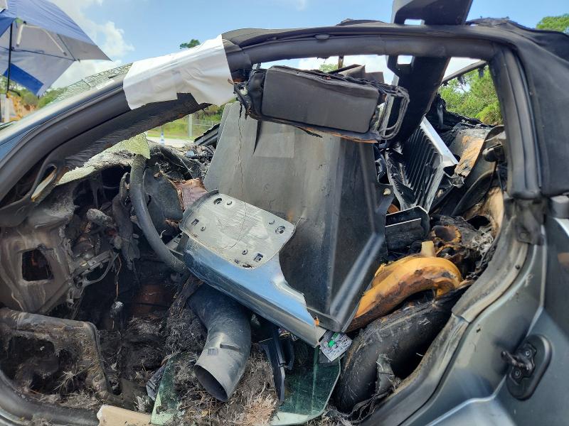 2004 Chevrolet Corvette მანქანა იყიდება აუქციონზე, vin: 1G1YY32G545100782, აუქციონის ნომერი: 69510656