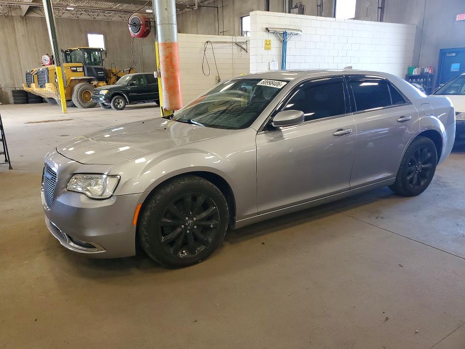 Продажа на аукционе авто 2017 Chrysler 300, vin: 2C3CCARG0HH534976, номер лота: 68998406