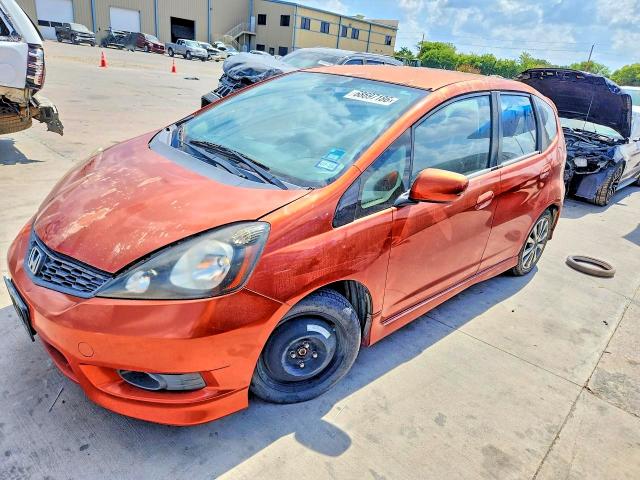68697186 :رقم المزاد ، JHMGE8H53CC012806 vin ، 2012 Honda Fit مزاد بيع