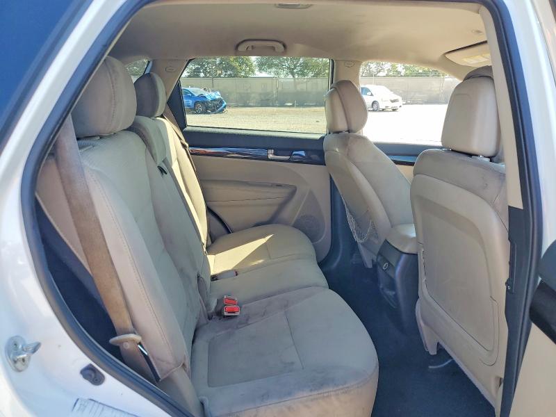 Продажа на аукционе авто 2015 Kia Sorento, vin: 5XYKT4A70FG642126, номер лота: 70067386
