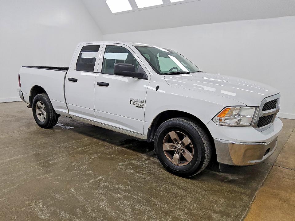 67490326 :رقم المزاد ، 1C6RR6FG6LS158394 vin ، 2020 Ram 1500 Classic مزاد بيع