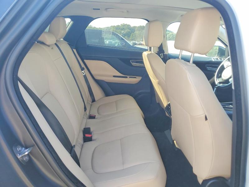 69908066 :رقم المزاد ، SADCJ2FN7JA262445 vin ، 2018 Jaguar F-pace مزاد بيع