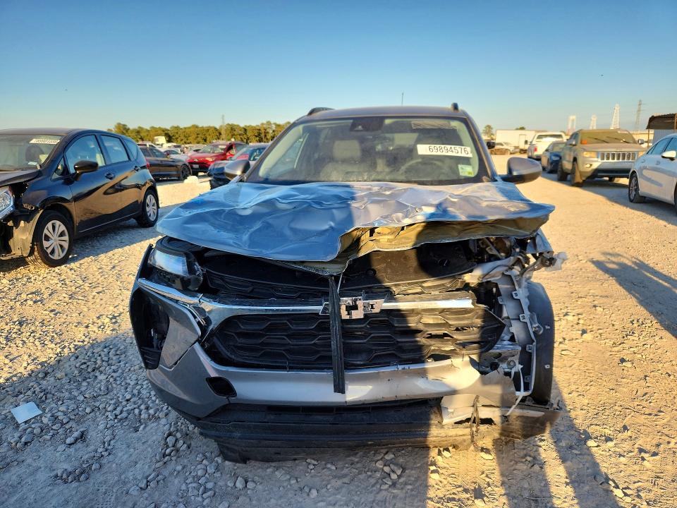 2025 Chevrolet Trax მანქანა იყიდება აუქციონზე, vin: KL77LHEP2SC278438, აუქციონის ნომერი: 69894576
