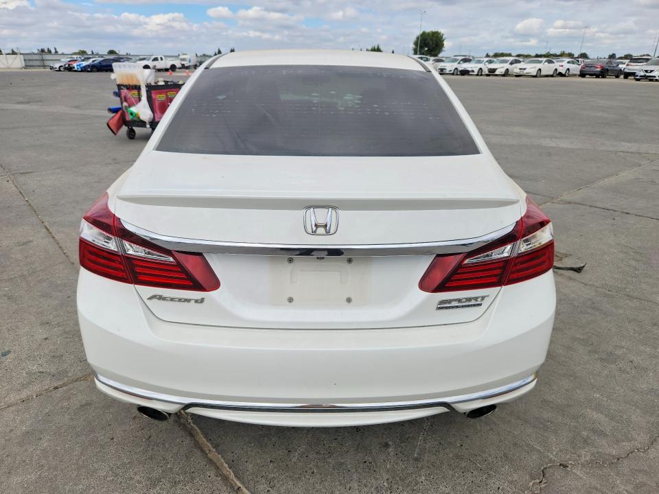 2017 Honda Accord მანქანა იყიდება აუქციონზე, vin: 1HGCR2F17HA178977, აუქციონის ნომერი: 67539776