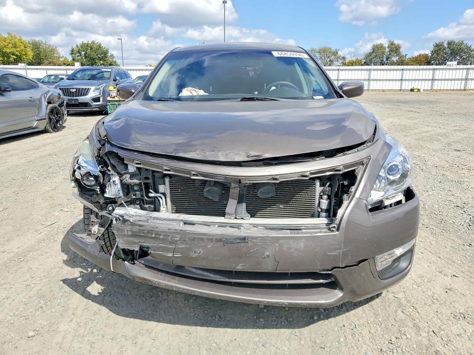 Продаж на аукціоні авто 2015 Nissan Altima, vin: 1N4AL3AP2FN923381, номер лоту: 66850996