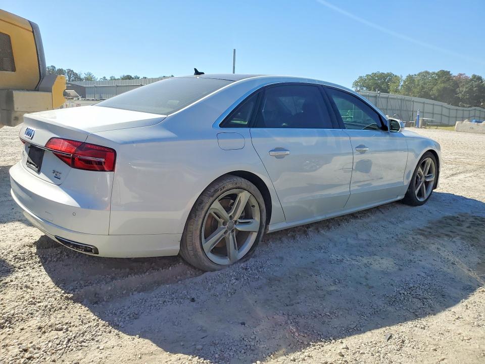 Продажа на аукционе авто 2018 Audi A8, vin: WAU44AFD6JN000804, номер лота: 70792726