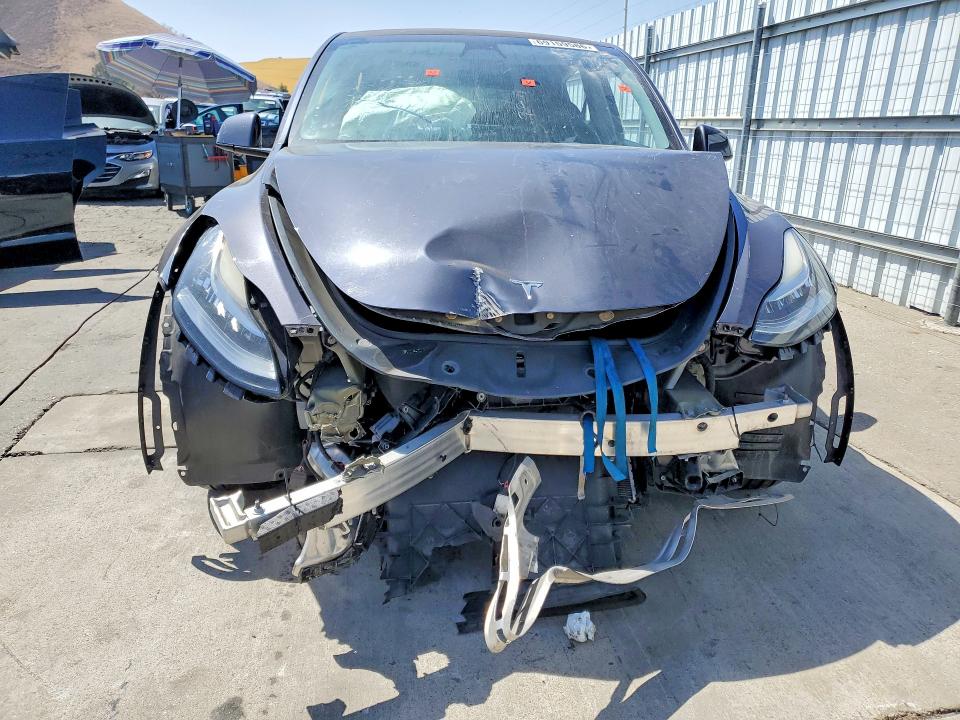 69159586 :رقم المزاد ، 5YJYGAEE8MF276765 vin ، 2021 Tesla Model Y مزاد بيع