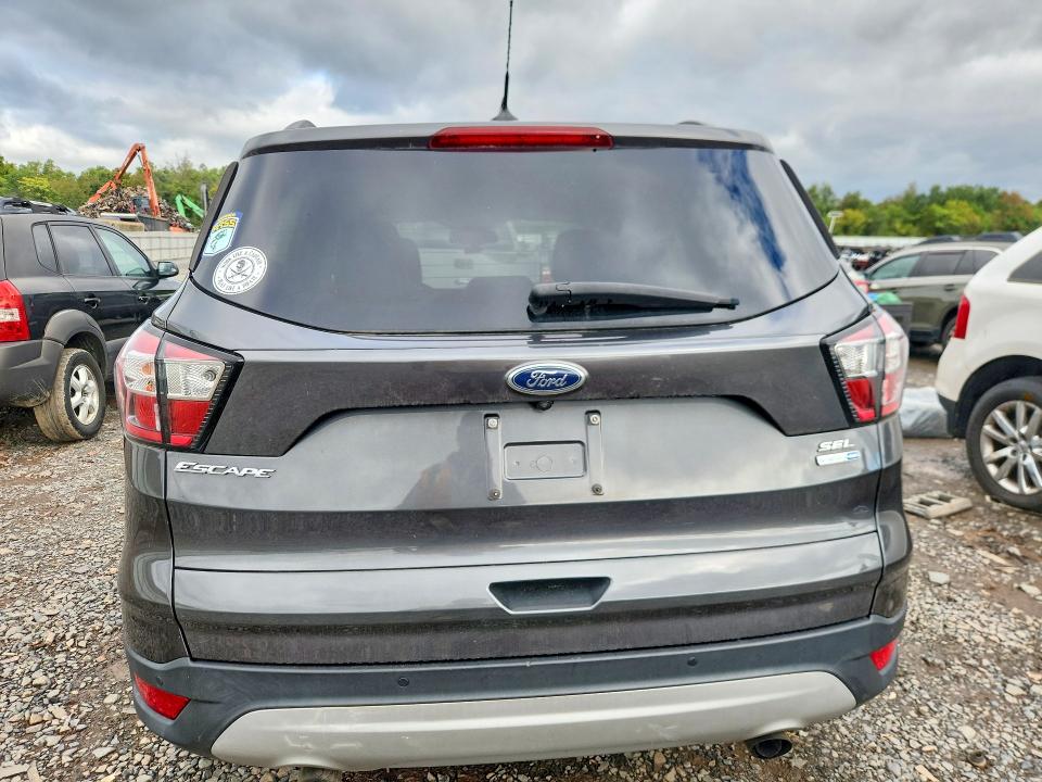2018 Ford Escape მანქანა იყიდება აუქციონზე, vin: 1FMCU9HD3JUD40441, აუქციონის ნომერი: 70873586