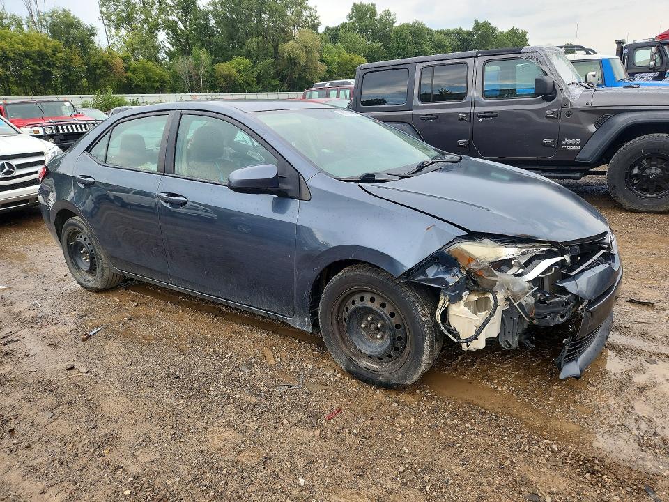 68734686 :رقم المزاد ، 2T1BURHE8FC359399 vin ، 2015 Toyota Corolla مزاد بيع