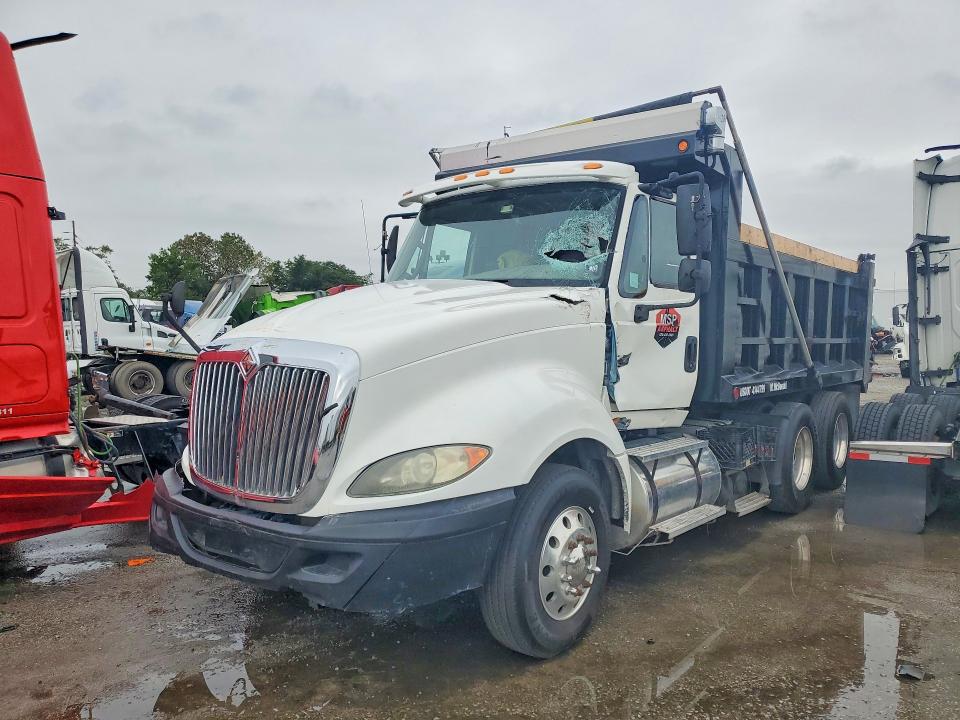 68741226 :رقم المزاد ، 1HSDJSJR8CH051251 vin ، 2012 International Prostar مزاد بيع