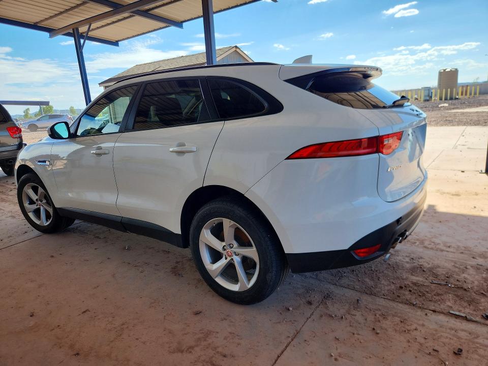 69398636 :رقم المزاد ، SADCJ2BN9HA094226 vin ، 2017 Jaguar F-pace مزاد بيع