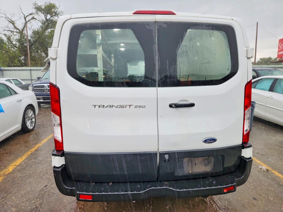 Продажа на аукционе авто 2019 Ford Transit, vin: 1FTYR1ZM7KKB75812, номер лота: 70771636