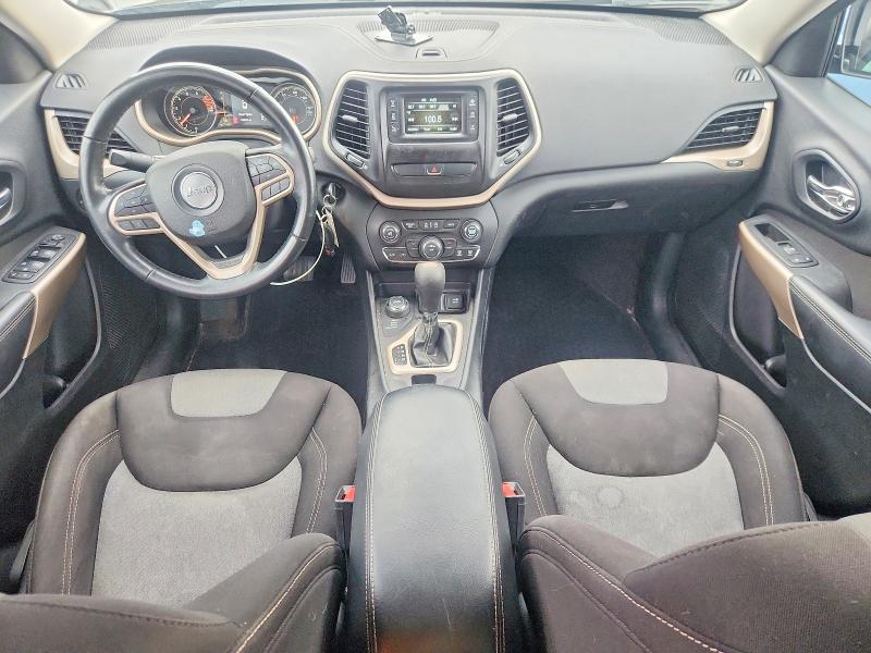 69291666 :رقم المزاد ، 1C4PJMCX9JD516282 vin ، 2018 Jeep Cherokee مزاد بيع
