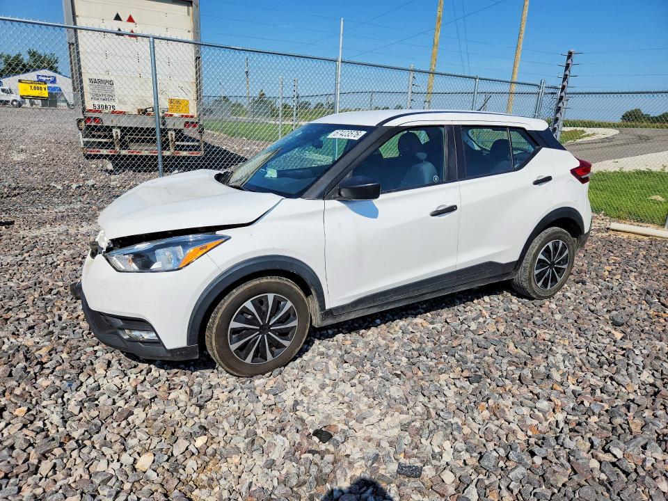 Продаж на аукціоні авто 2019 Nissan Kicks, vin: 3N1CP5CU4KL559385, номер лоту: 67423576
