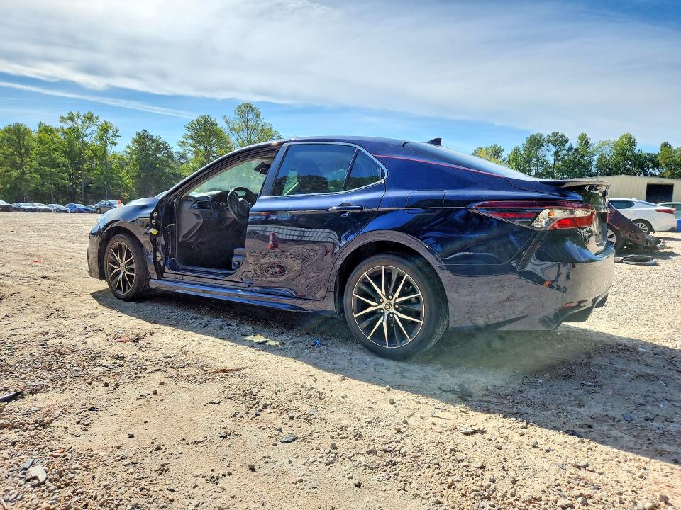 Aukcja sprzedaży 2021 Toyota Camry, vin: 4T1G11AK5MU602081, numer aukcji: 67329836
