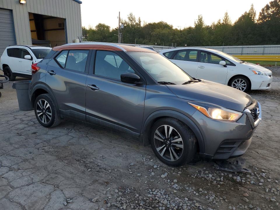 Aukcja sprzedaży 2018 Nissan Kicks, vin: 3N1CP5CU0JL503751, numer aukcji: 68765776