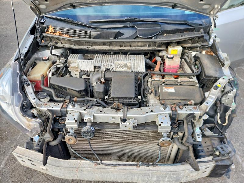 69364456 :رقم المزاد ، JTDZN3EUXHJ065868 vin ، 2017 Toyota Prius V مزاد بيع