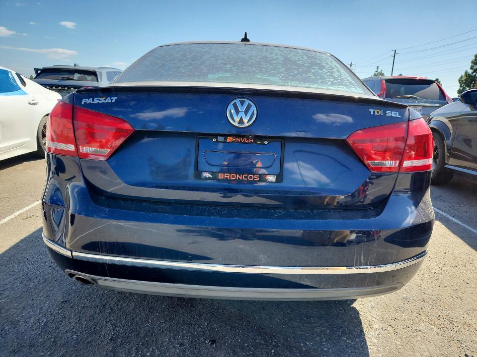 Продажа на аукционе авто 2013 Volkswagen Passat, vin: 1VWCN7A30DC033601, номер лота: 69461096