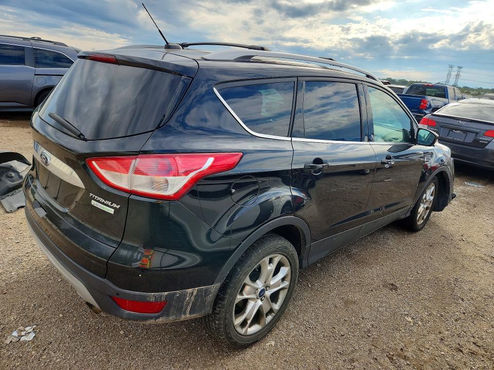 69138266 :رقم المزاد ، 1FMCU0J92EUA59092 vin ، 2014 Ford Escape مزاد بيع