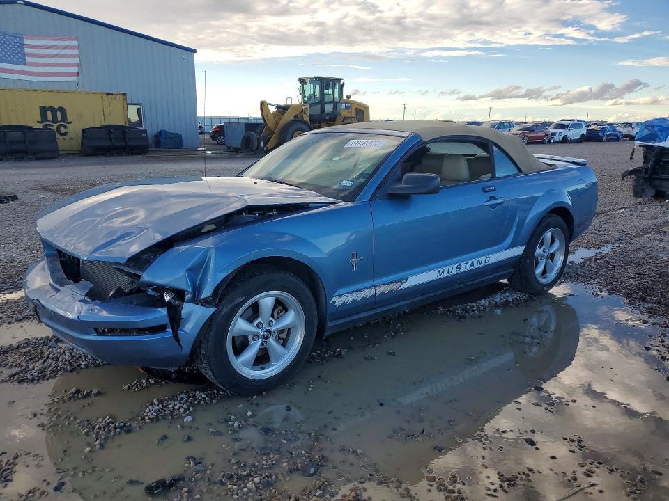 71236136 :رقم المزاد ، 1ZVFT84N075366833 vin ، 2007 Ford Mustang مزاد بيع