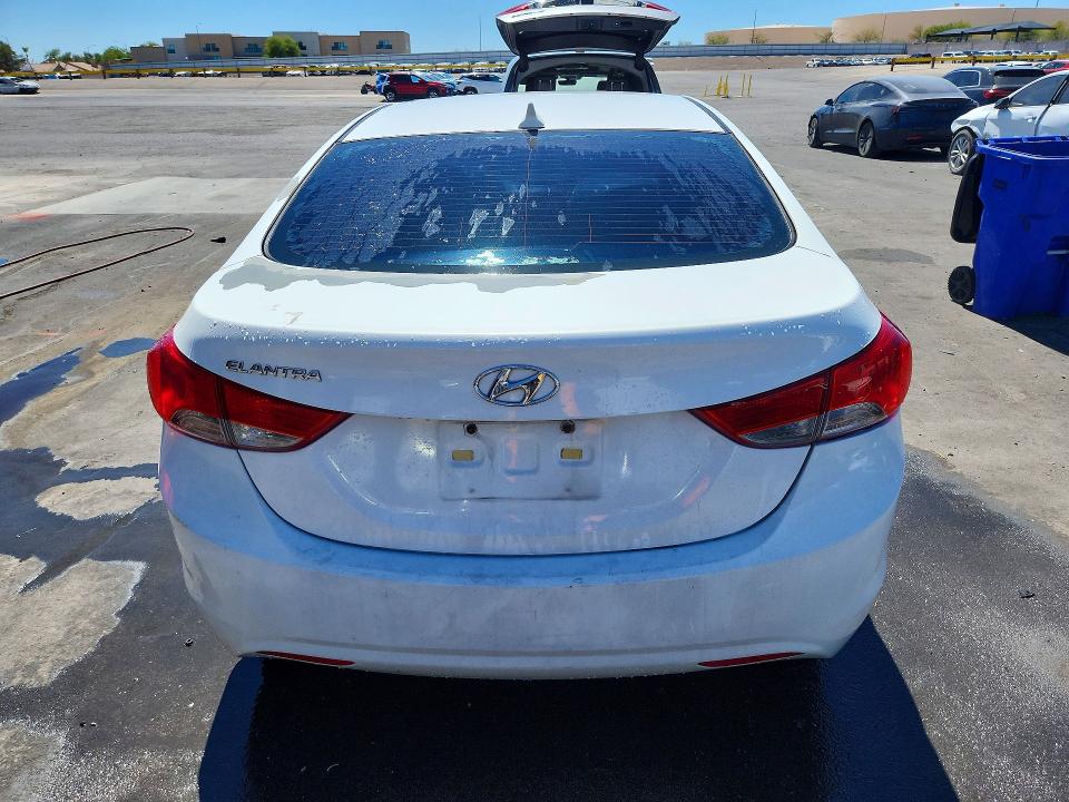 67733246 :رقم المزاد ، 5NPDH4AE7DH349192 vin ، 2013 Hyundai Elantra مزاد بيع
