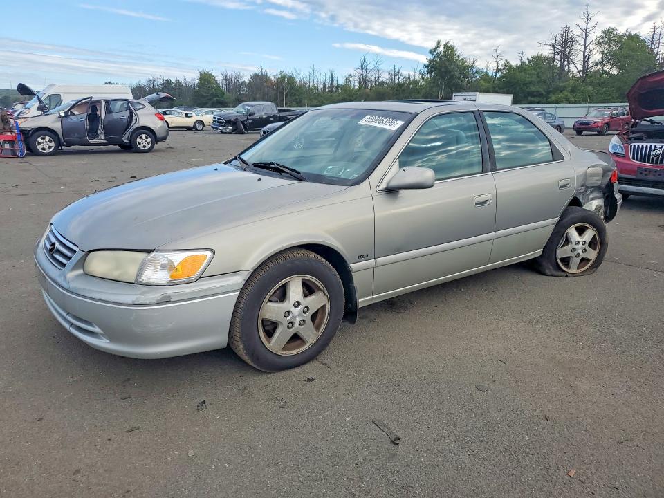 69006396 :رقم المزاد ، JT2BF22K410295924 vin ، 2001 Toyota Camry مزاد بيع