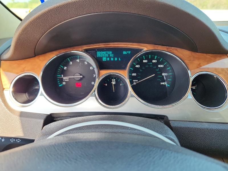 67001496 :رقم المزاد ، 5GAER23728J242067 vin ، 2008 Buick Enclave مزاد بيع
