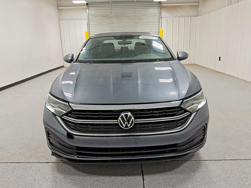 Продажа на аукционе авто 2023 Volkswagen Jetta, vin: 3VW5M7BU8PM021069, номер лота: 70006946