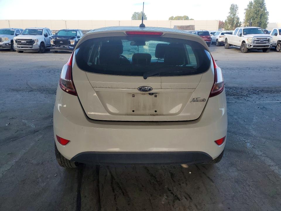 Продаж на аукціоні авто 2018 Ford Fiesta, vin: 3FADP4TJ6JM147257, номер лоту: 69062206