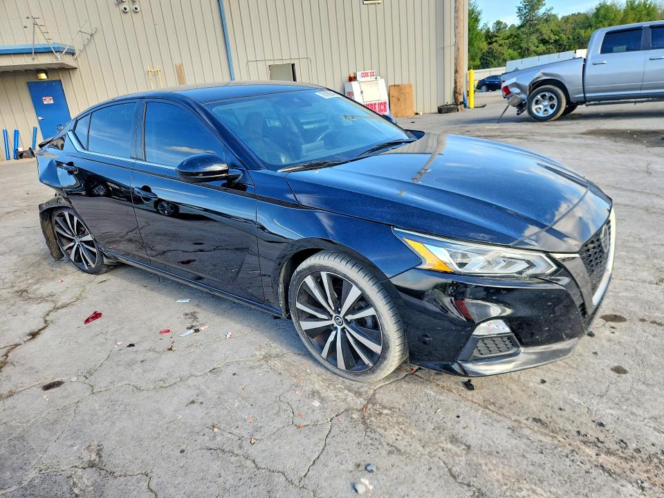Продаж на аукціоні авто 2020 Nissan Altima, vin: 1N4BL4CV3LC131480, номер лоту: 70168346