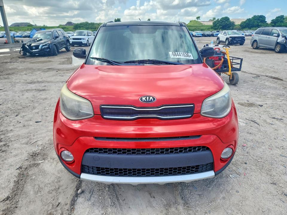 Продаж на аукціоні авто 2018 Kia Soul, vin: KNDJP3A54J7575660, номер лоту: 68441636