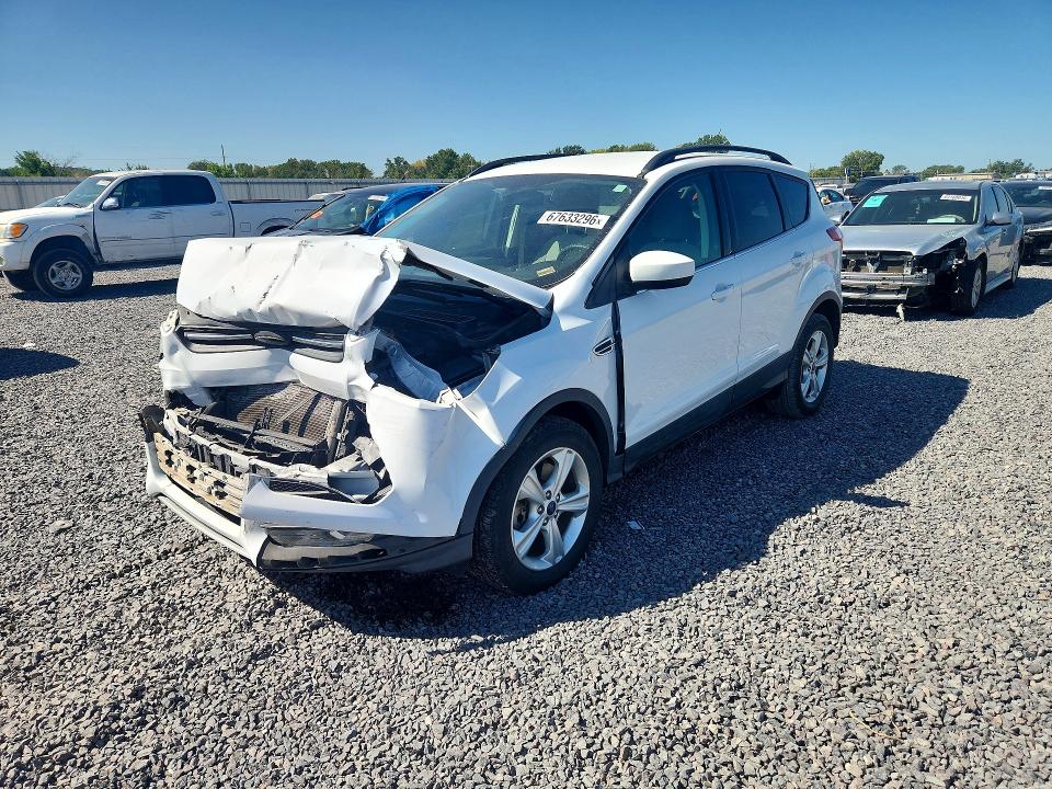 Auction sale of the 2015 Ford Escape, vin: 1FMCU9GX7FUA18324, lot number: 67633296