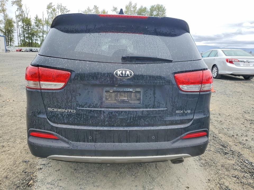 66903706 :رقم المزاد ، 5XYPHDA56HG312516 vin ، 2017 Kia Sorento مزاد بيع