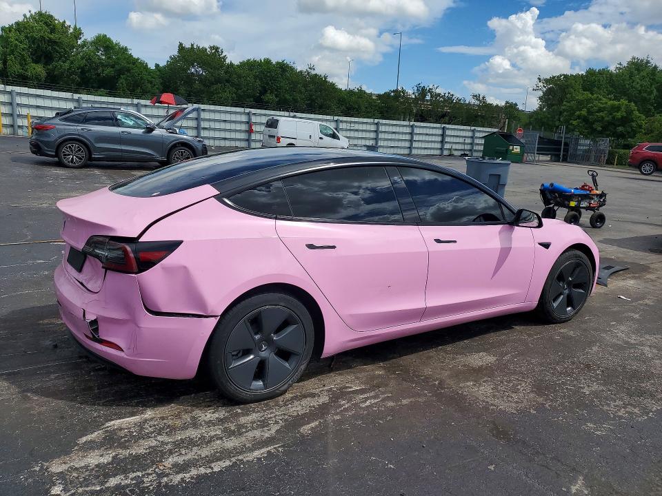 2021 Tesla Model 3 მანქანა იყიდება აუქციონზე, vin: 5YJ3E1EA8MF093220, აუქციონის ნომერი: 69546066