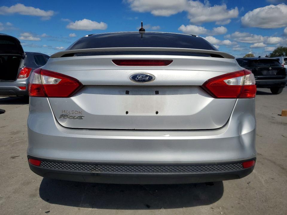 2012 Ford Focus მანქანა იყიდება აუქციონზე, vin: 1FAHP3F24CL298201, აუქციონის ნომერი: 70421376
