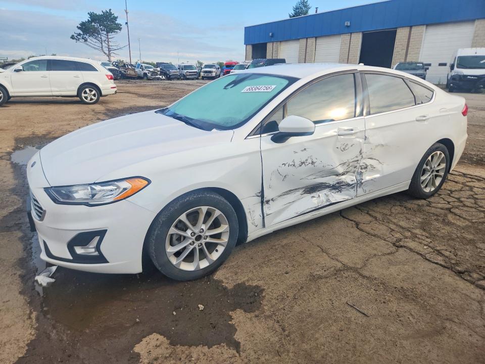 Продажа на аукционе авто 2020 Ford Fusion, vin: 3FA6P0LU0LR218423, номер лота: 68364756