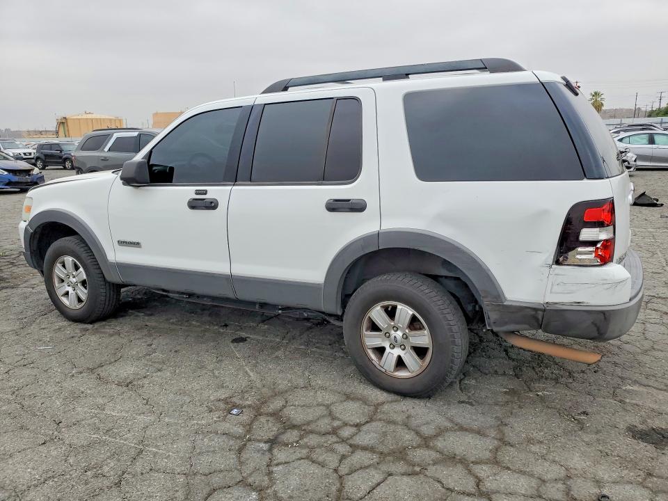 66860456 :رقم المزاد ، 1FMEU638X6UB37829 vin ، 2006 Ford Explorer مزاد بيع